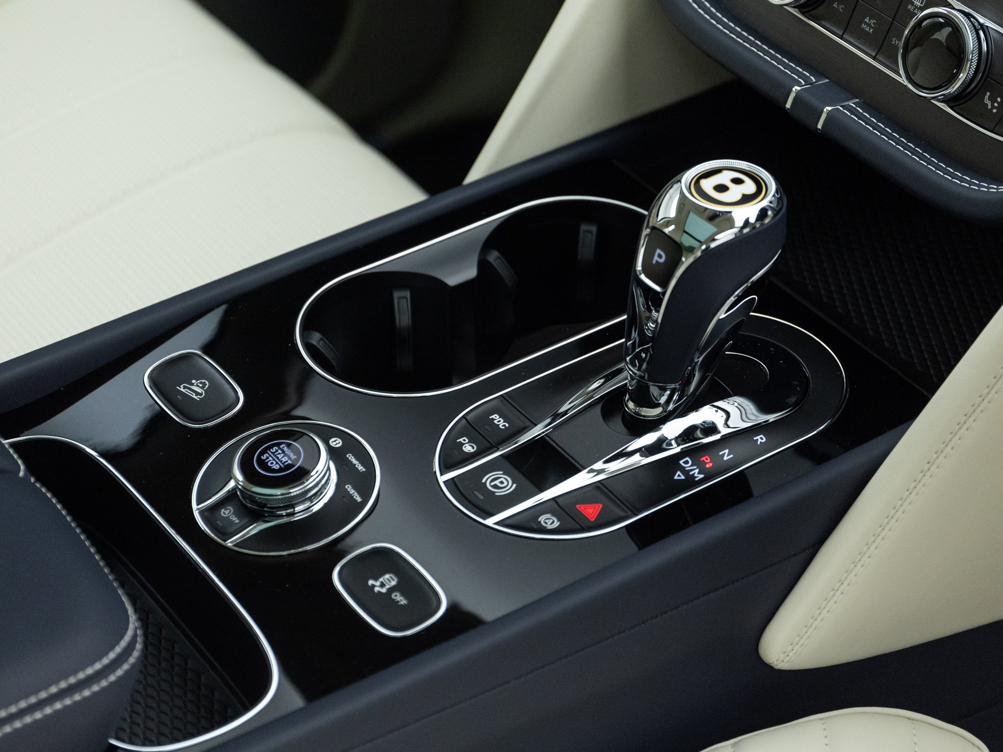 Bentley Bentayga Interior