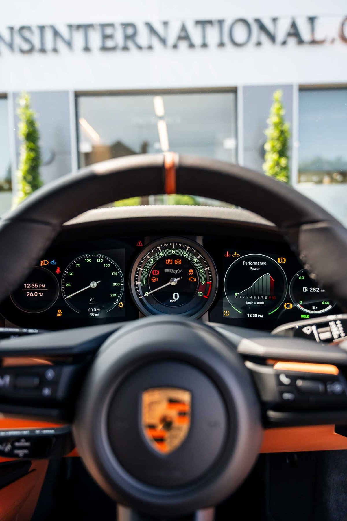 Porsche steering wheel and instrument cluster