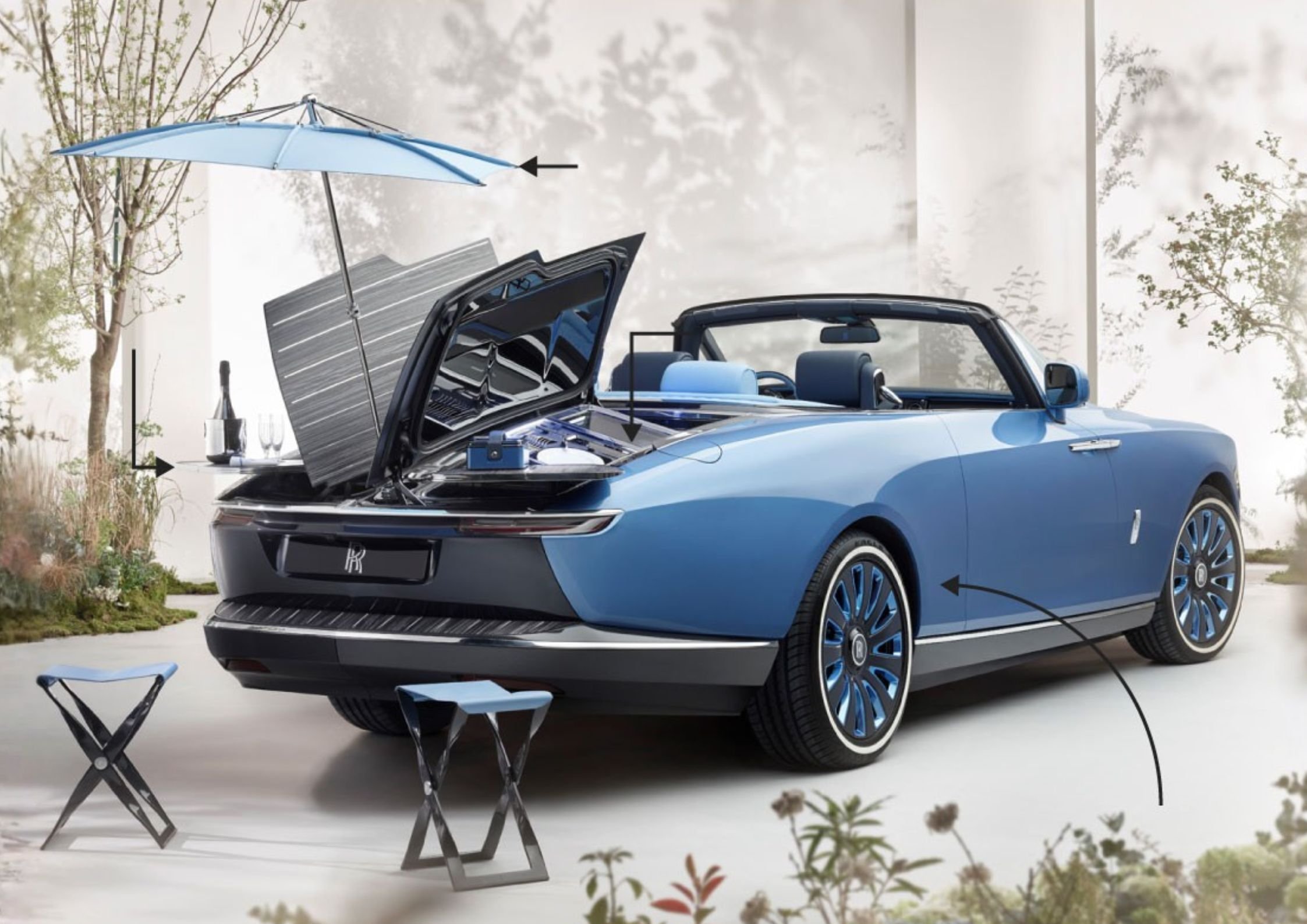 Jay-Z & Beyoncés Rolls-Royce Boat Tail