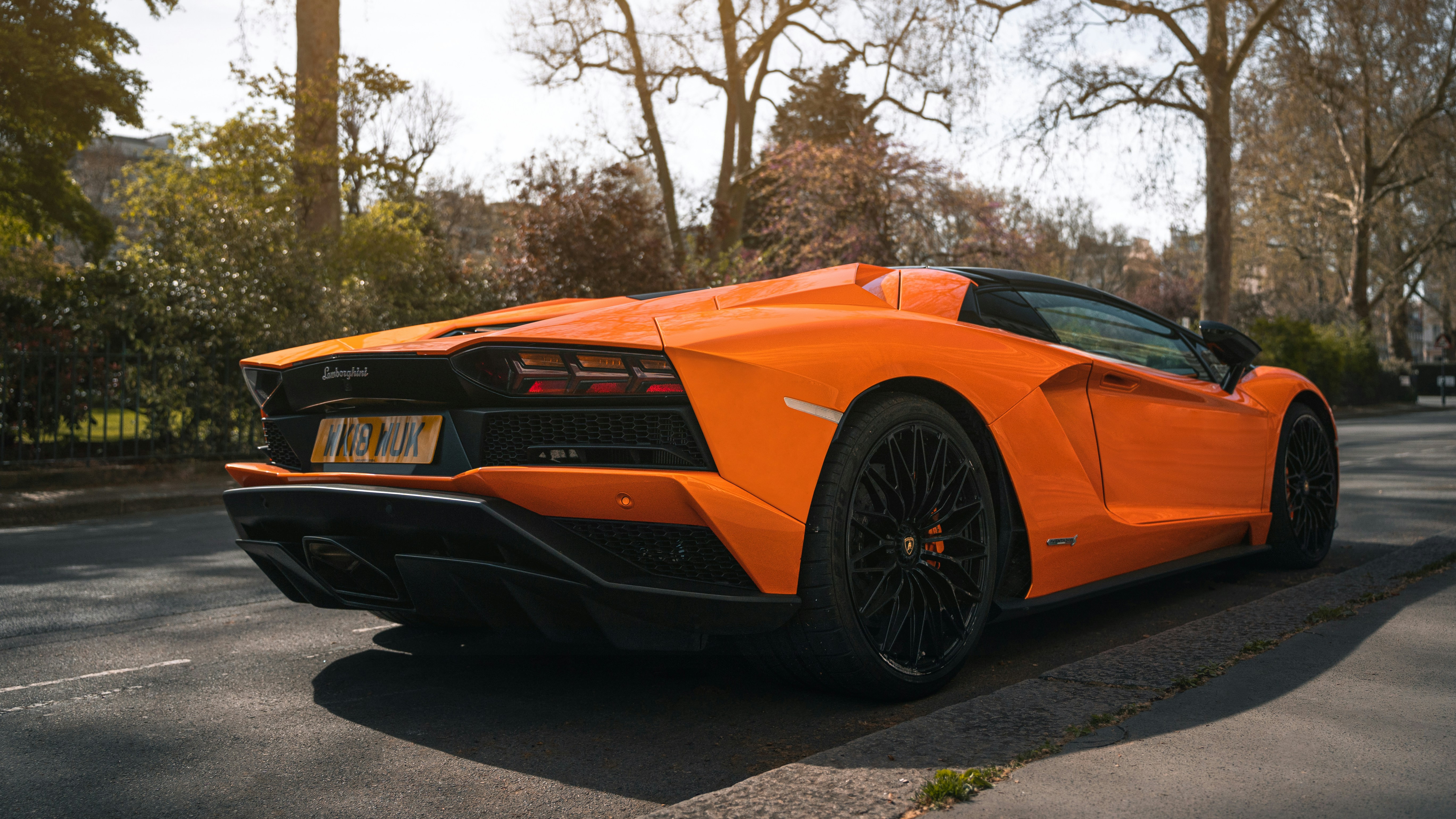 Lamborghini Aventador