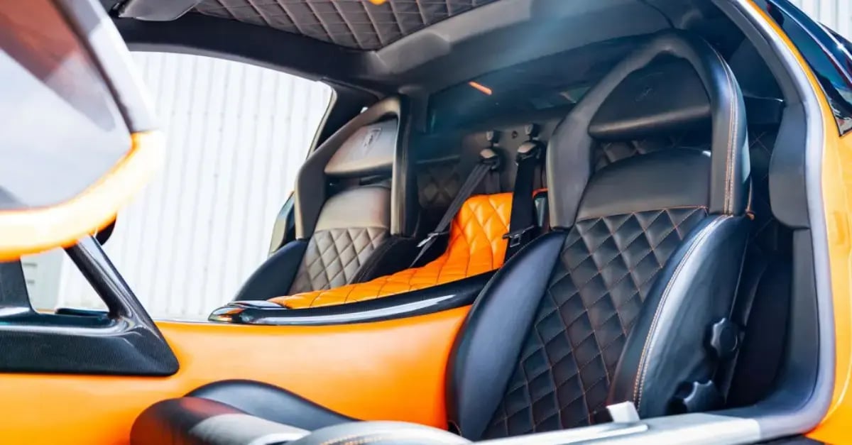 Lamborghini Murcielago LP640 - Interior