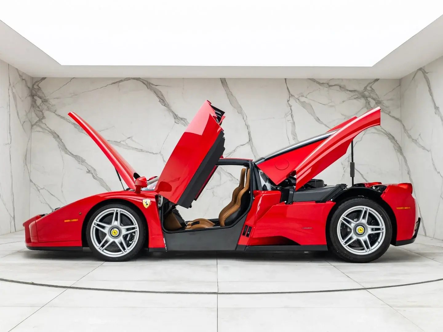 ferrari-enzo-finance-side-profile-doors-up
