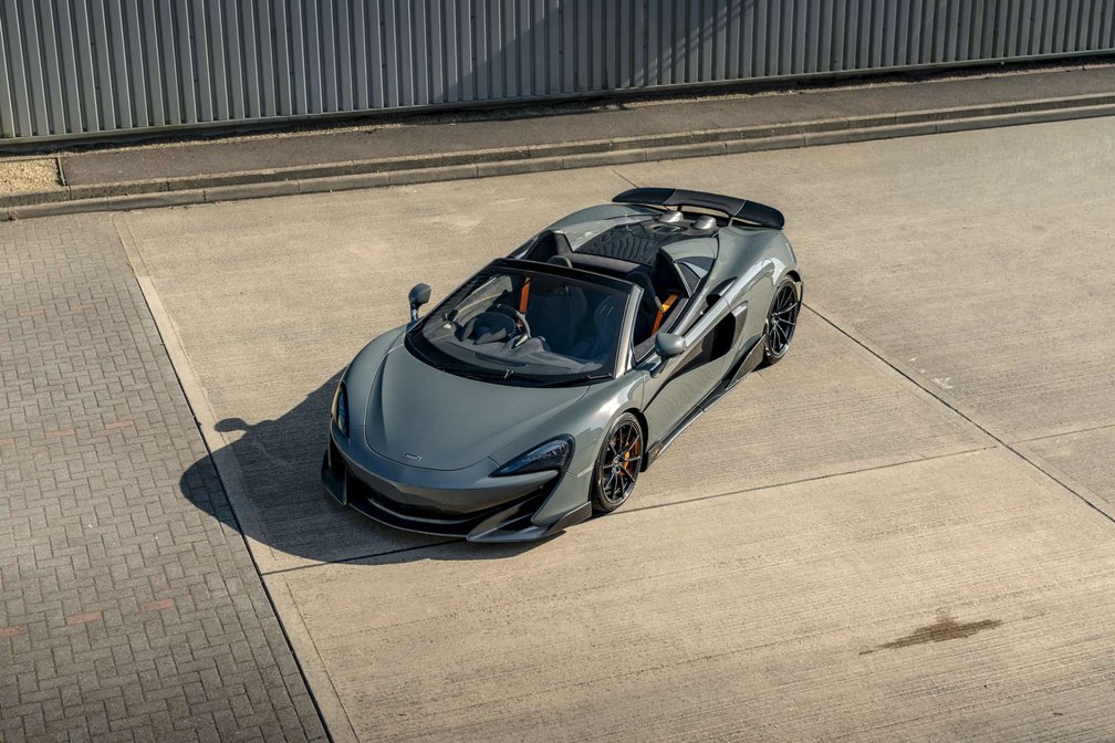 McLaren 600LT Spider side profile