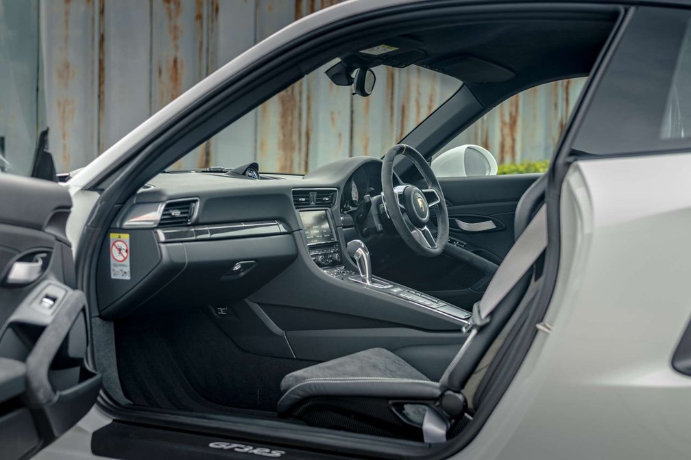 Porsche 911 GT3 RS interior with sport seats